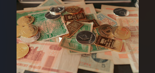 100年時代の資産形成！成長株×長期投資×非課税で叶える安心の未来